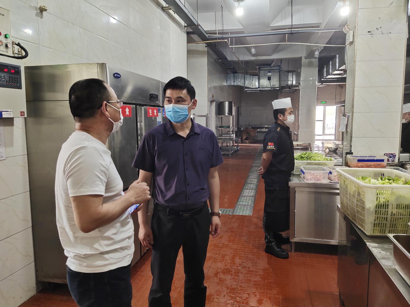 強化服務(wù)、紓困解難——國資運營公司開展九龍園區(qū)企業(yè)走訪